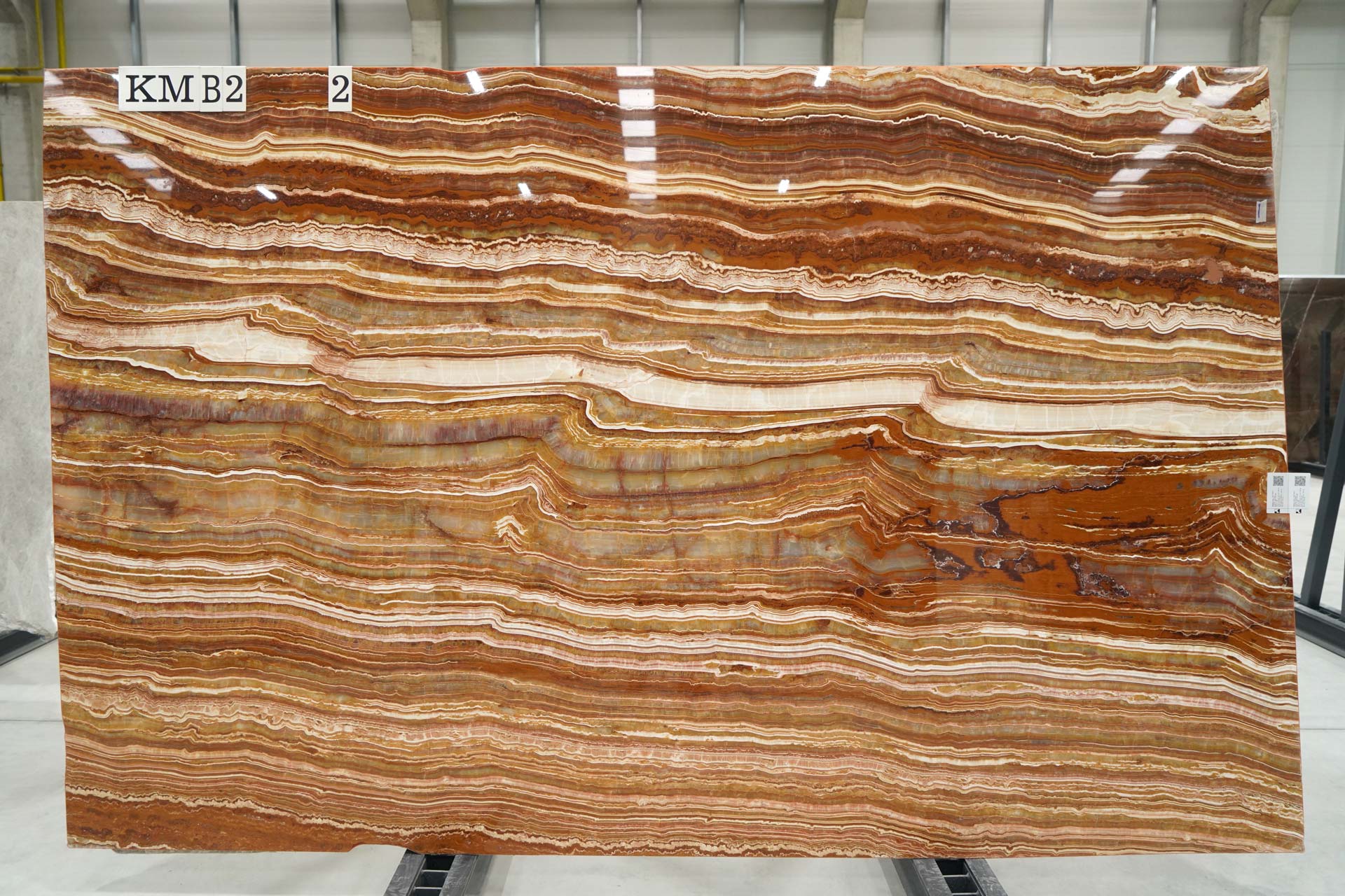 TIGER ONYX KAMER MARBLE